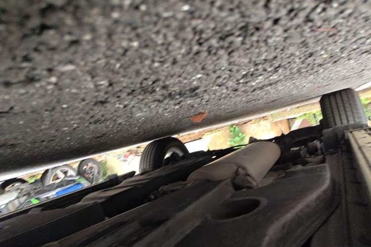 Used Lexus NX 2020 200 Front-Wheel Drive Vmotion Edition China VI Standard Chassis Front Right