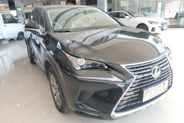 Used Lexus NX 2020 200 Front-Wheel Drive Freeline Edition China VI Standard Front Right 45 Deg