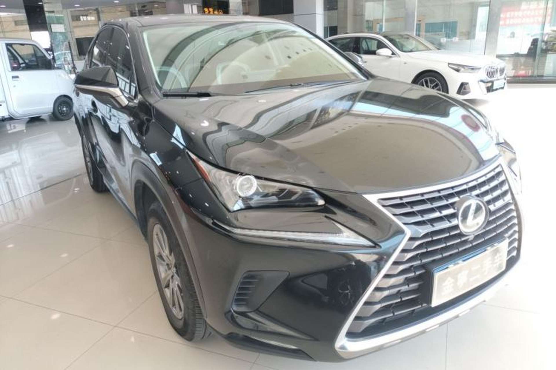 Used Lexus NX 2020 200 Front-Wheel Drive Freeline Edition China VI Standard Front Right 45 Deg