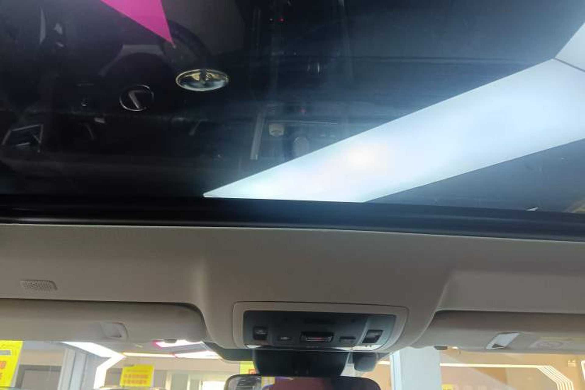 Used Lexus NX 2020 300h Front-Drive FENGSHANG Version China VI Standard Headliner