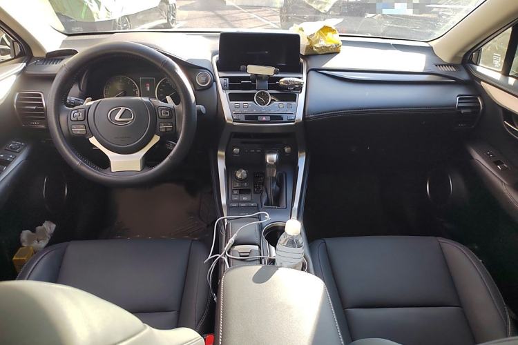 Used Lexus NX 2020 200 All-Wheel Drive Fēngshàng Version China V Standard Interior 2