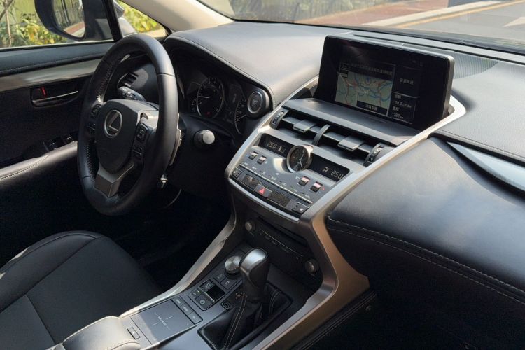 Used Lexus NX 2020 200 All-Wheel Drive Fēngshàng Version China VI Standard Interior 9