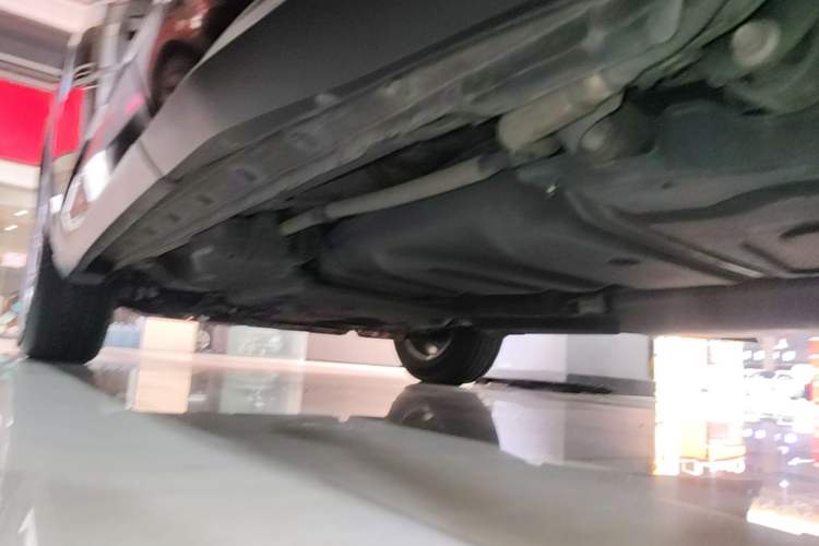 Used Lexus NX 2020 200 Front-Wheel Drive Vmotion Edition China VI Standard Left Side Sill