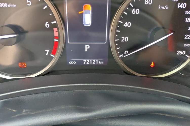 Used Lexus NX 2020 200 Front-Wheel Drive Vmotion Edition China VI Standard Odometer Close Up