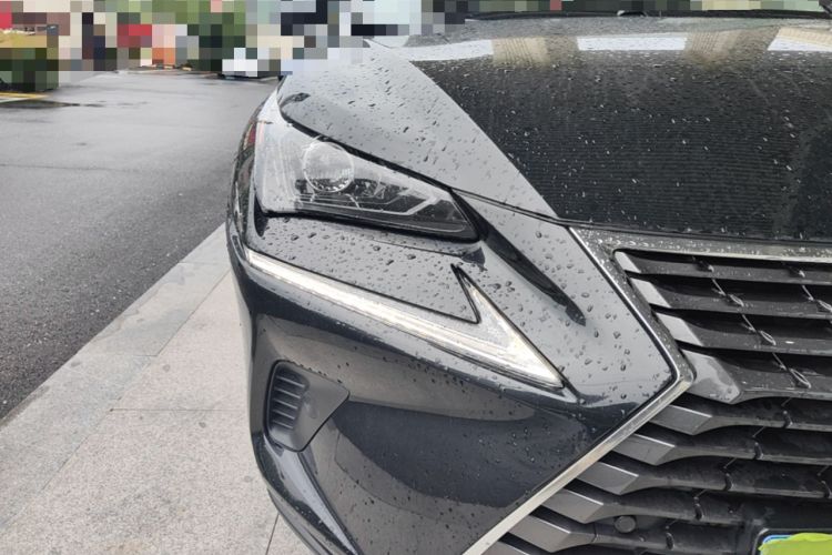 Used Lexus NX 2020 300h Front-Drive FENGSHANG Version China VI Standard Right Front Headlight