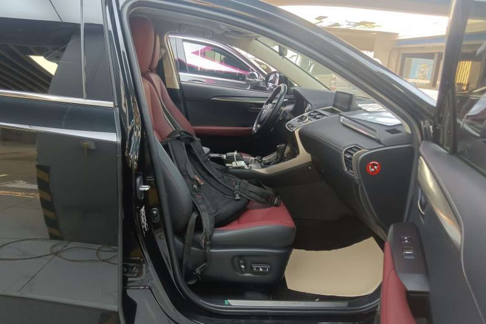 Used Lexus NX 2020 300h Front-Drive FENGSHANG Version China VI Standard Right Front Seat