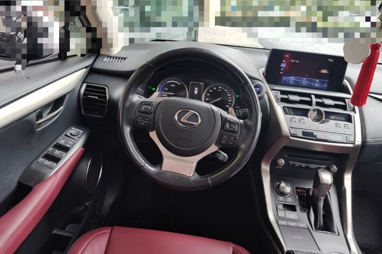 Used Lexus NX 2020 300h Front-Drive FENGSHANG Version China VI Standard Steering Wheel