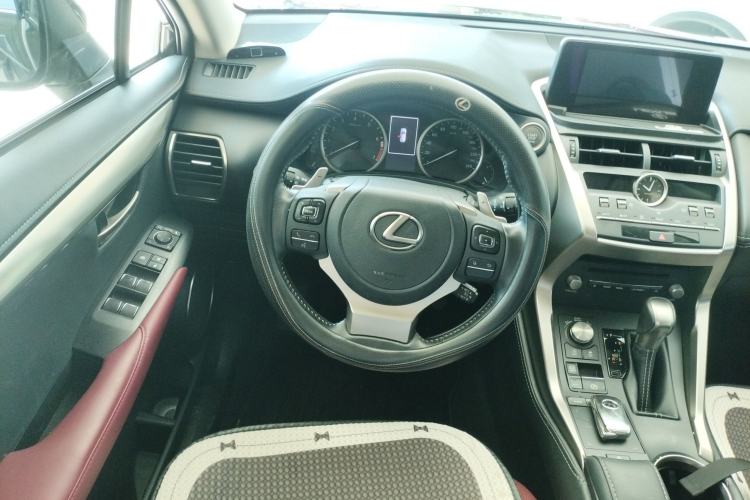 Used Lexus NX 2020 200 Front-Wheel Drive Freeline Edition China VI Standard Steering Wheel