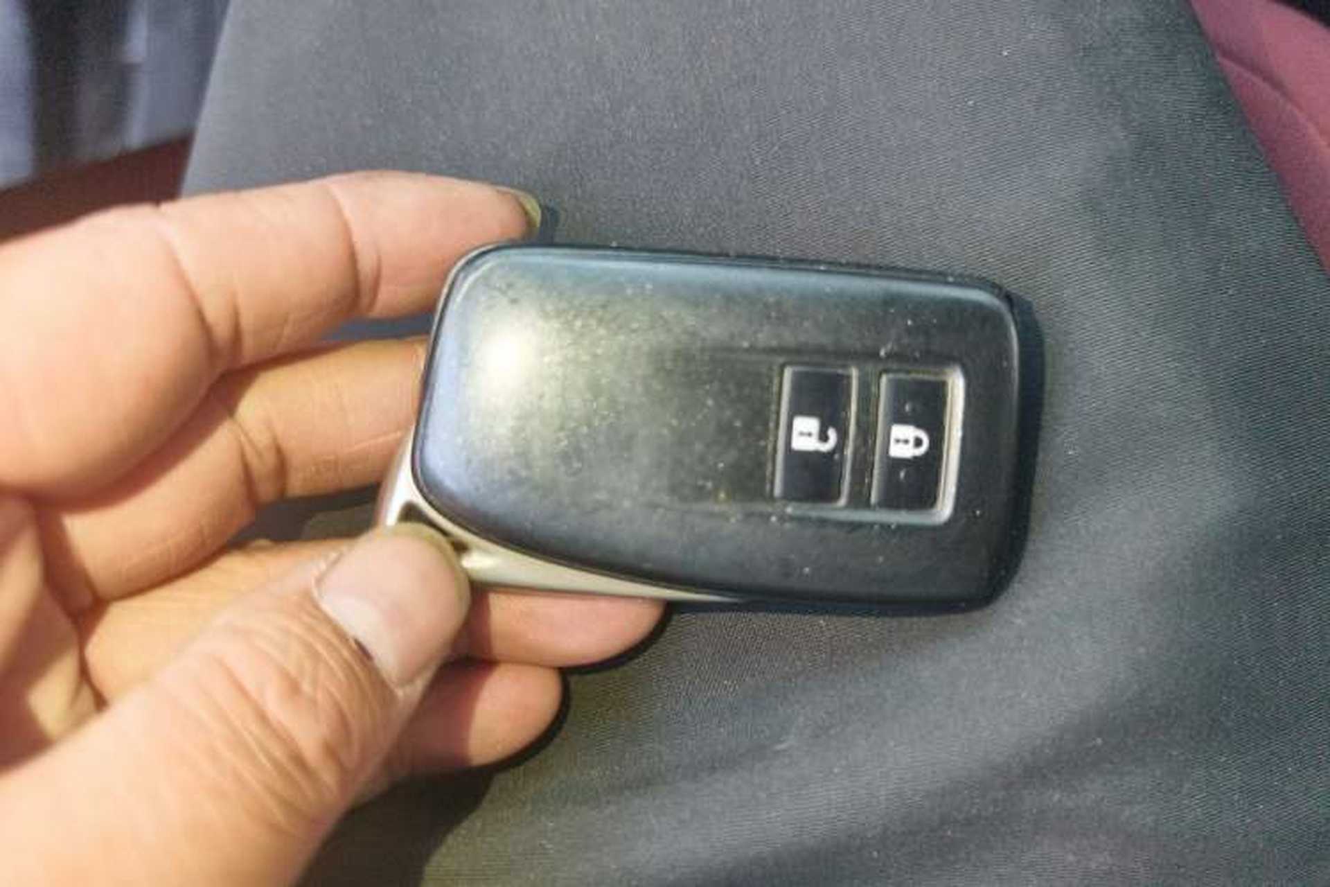Used Lexus NX 2020 200 Front-Wheel Drive Freeline Edition China VI Standard Vehicle Key