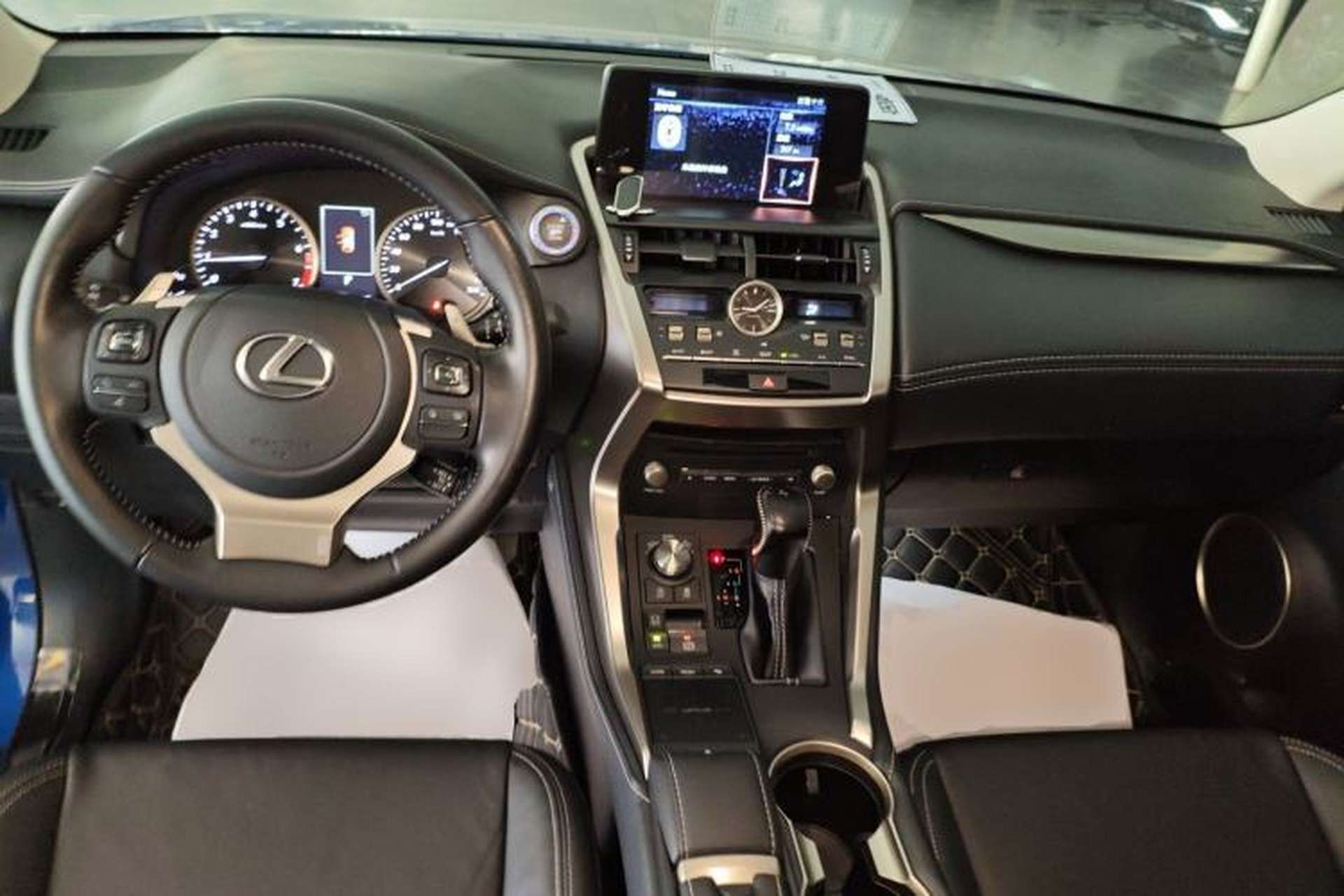 Used Lexus NX 2020 200 Front-Wheel Drive Freeline Edition China VI Standard Interior 2