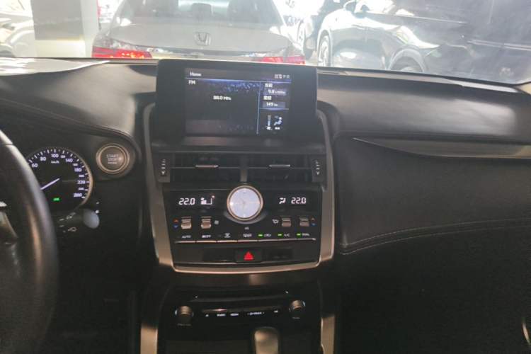 Used Lexus NX 2020 200 Front-Wheel Drive Freeline Edition China VI Standard Audio And AC Panel