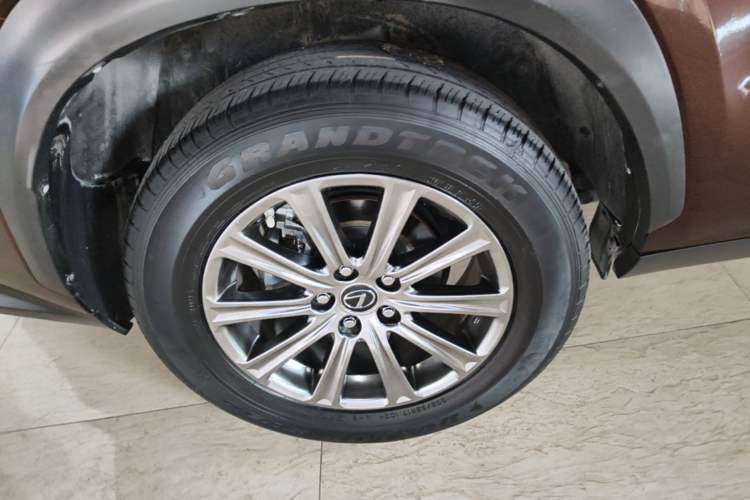 Used Lexus NX 2020 200 Front-Wheel Drive Freeline Edition China VI Standard Right Rear Wheel Hub