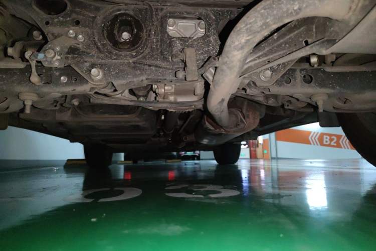 Used Lexus NX 2020 200 All-Wheel Drive Fēngshàng Version China VI Standard Chassis Rear