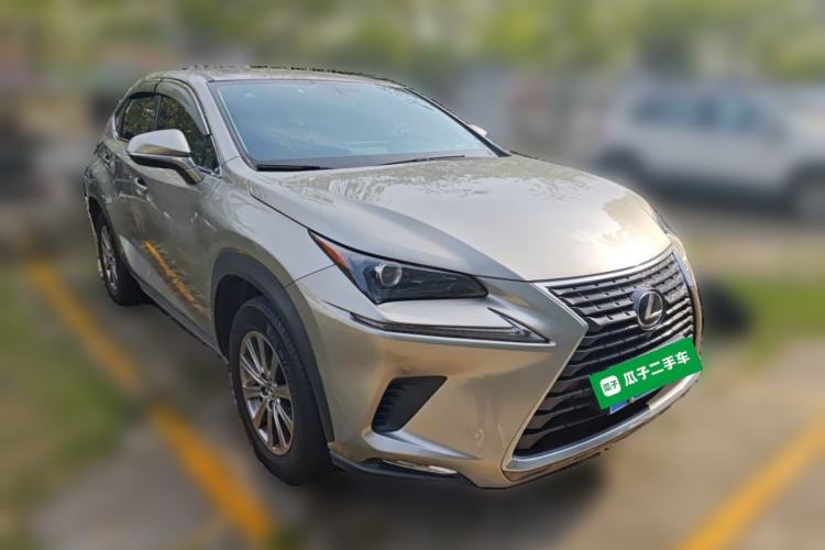 Used Lexus NX 2020 200 Front-Wheel Drive Freeline Edition China VI Standard Front Right 45 Deg