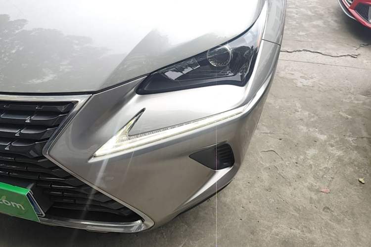 Used Lexus NX 2020 200 Front-Wheel Drive Vmotion Edition China VI Standard Left Front Headlight