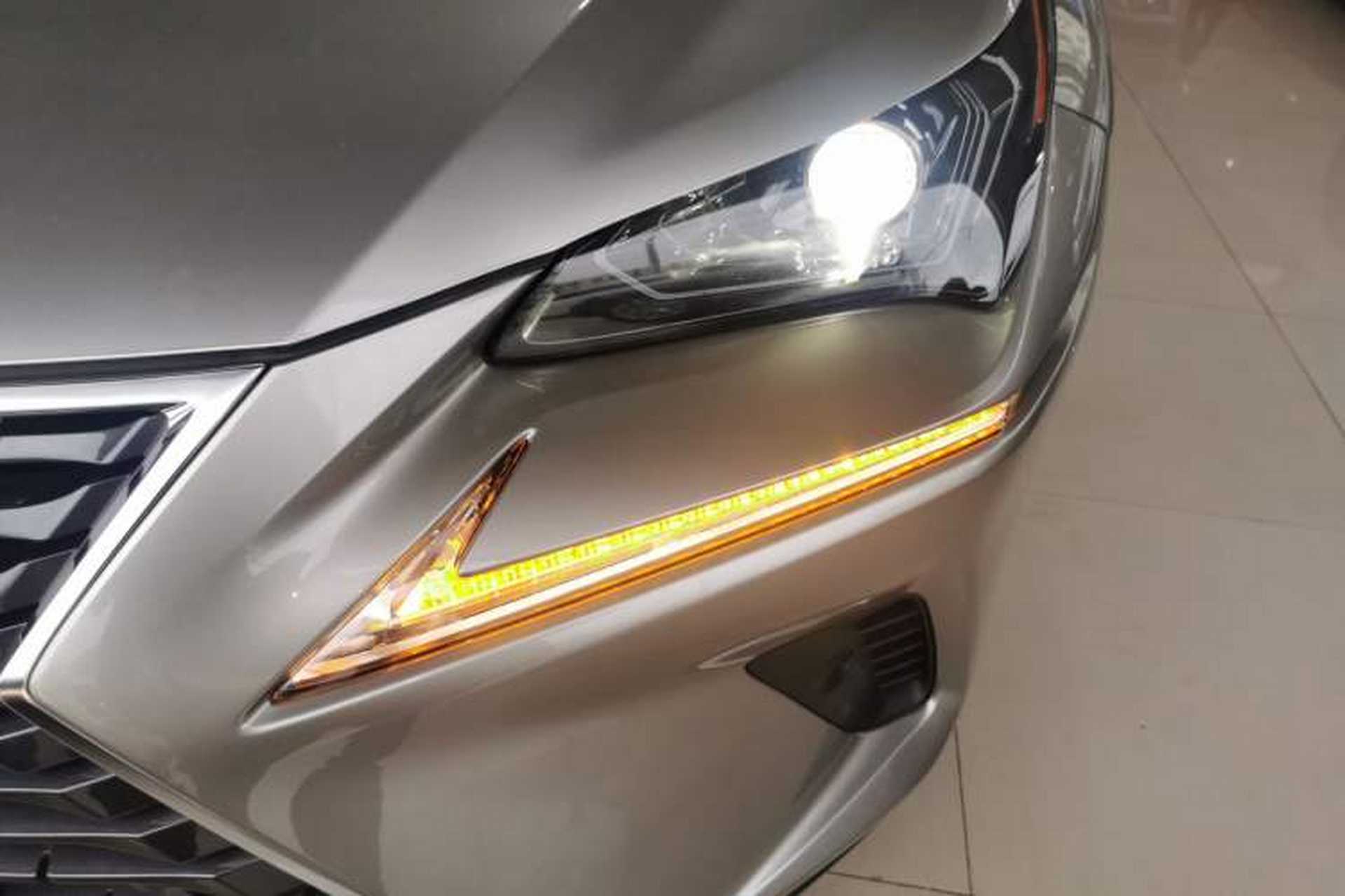Used Lexus NX 2020 300h Front-Drive FENGSHANG Version China VI Standard Left Front Headlight