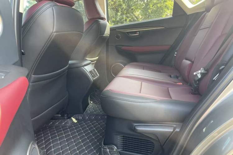 Used Lexus NX 2020 200 Front-Wheel Drive Freeline Edition China VI Standard Left Rear Seat