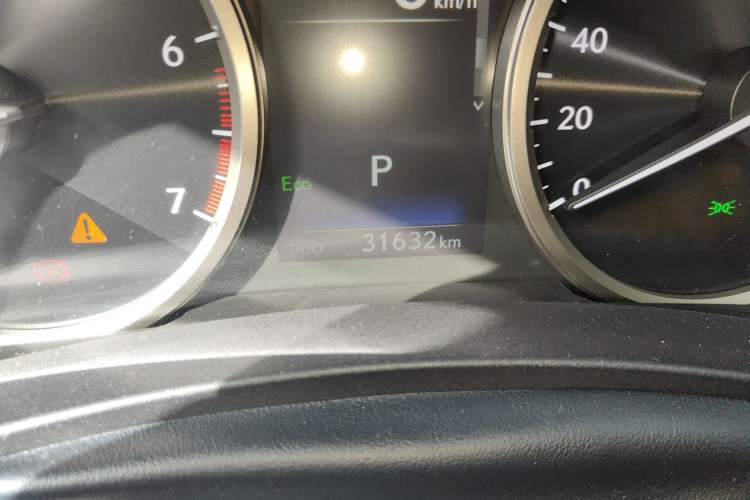 Used Lexus NX 2020 200 All-Wheel Drive Fēngshàng Version China VI Standard Odometer Close Up