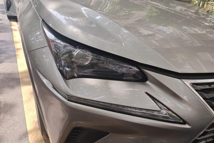 Used Lexus NX 2020 200 All-Wheel Drive Fēngshàng Version China VI Standard Right Front Headlight