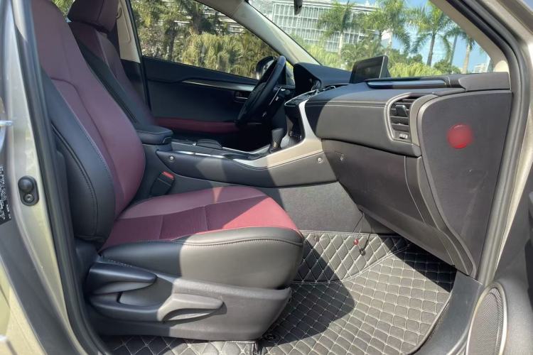 Used Lexus NX 2020 200 Front-Wheel Drive Freeline Edition China VI Standard Right Front Seat
