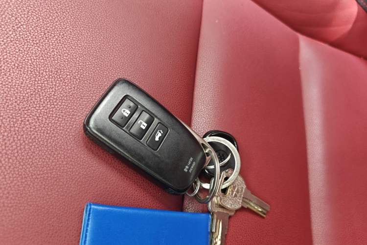 Used Lexus NX 2020 200 All-Wheel Drive Fēngshàng Version China VI Standard Vehicle Key