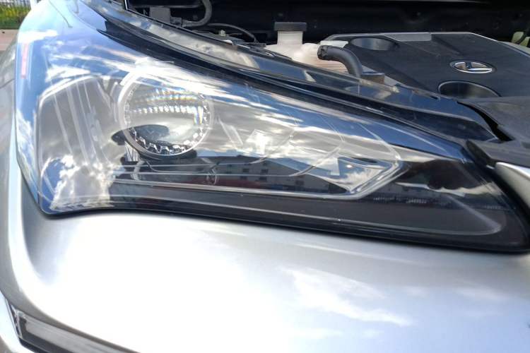 Used Lexus NX 2020 200 Front-Wheel Drive Vmotion Edition China VI Standard Right Front Headlight