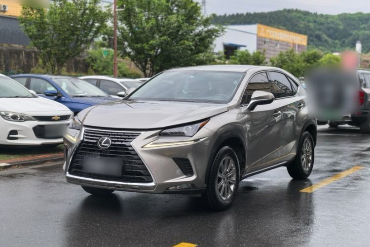 Used Lexus NX 2020 200 Front-Wheel Drive Vmotion Edition China VI Standard Guazi used car, China used car export, Used car for sale, Used Lexus cars, Cheapest cars for sale