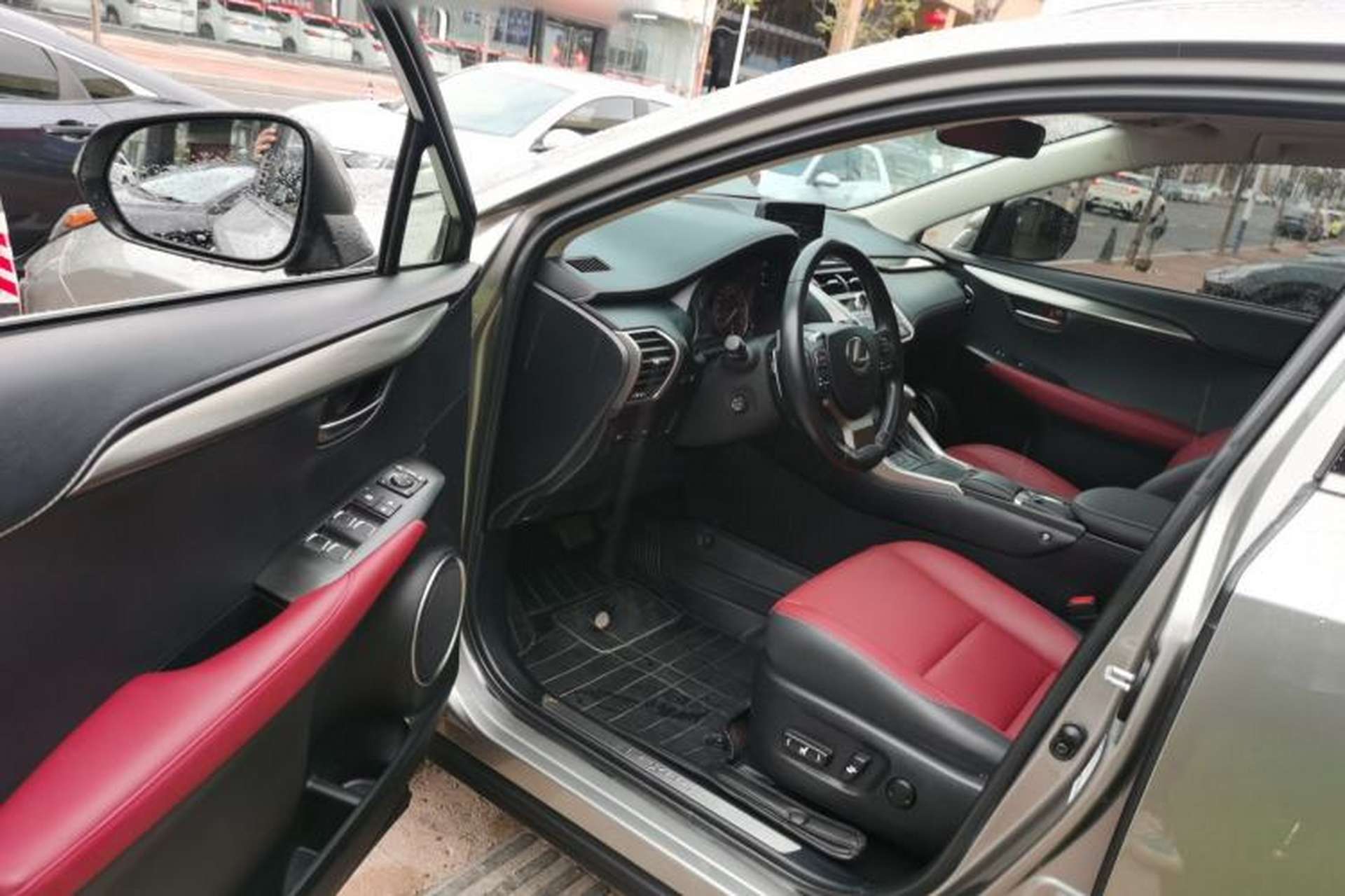 Used Lexus NX 2020 300h Front-Drive FENGSHANG Version China VI Standard Driver Seat