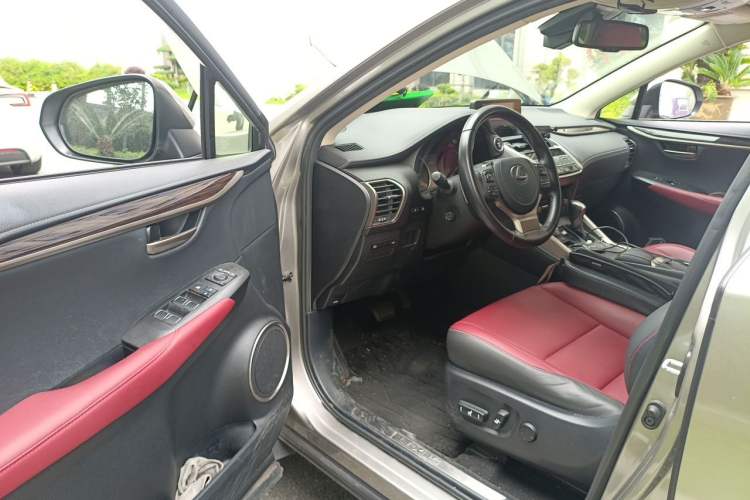 Used Lexus NX 2020 300h All-Wheel Drive FENGZHI Version China VI Standard Driver Seat