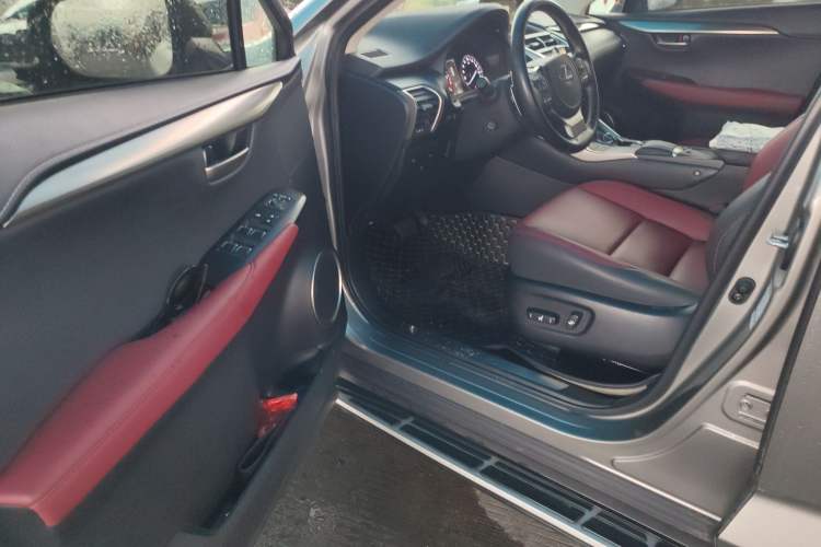 Used Lexus NX 2020 200 All-Wheel Drive Fēngshàng Version China VI Standard Driver Seat