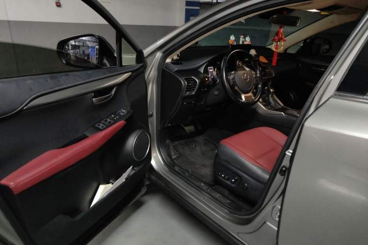 Used Lexus NX 2020 300h Front-Drive FENGSHANG Version China VI Standard Driver Seat