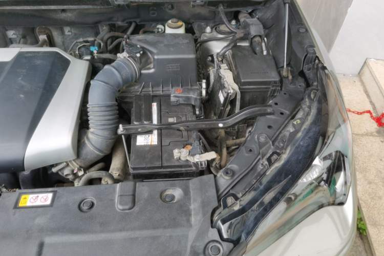 Used Lexus NX 2020 200 Front-Wheel Drive Freeline Edition China VI Standard Engine Bay Left