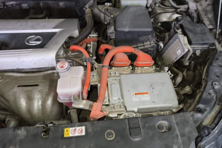 Used Lexus NX 2020 300h Front-Drive FENGSHANG Version China VI Standard Engine Bay Left