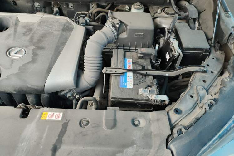 Used Lexus NX 2020 200 All-Wheel Drive Fēngshàng Version China VI Standard Engine Bay Left