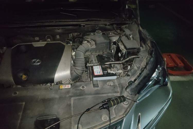 Used Lexus NX 2020 200 Front-Wheel Drive Vmotion Edition China VI Standard Engine Bay Left