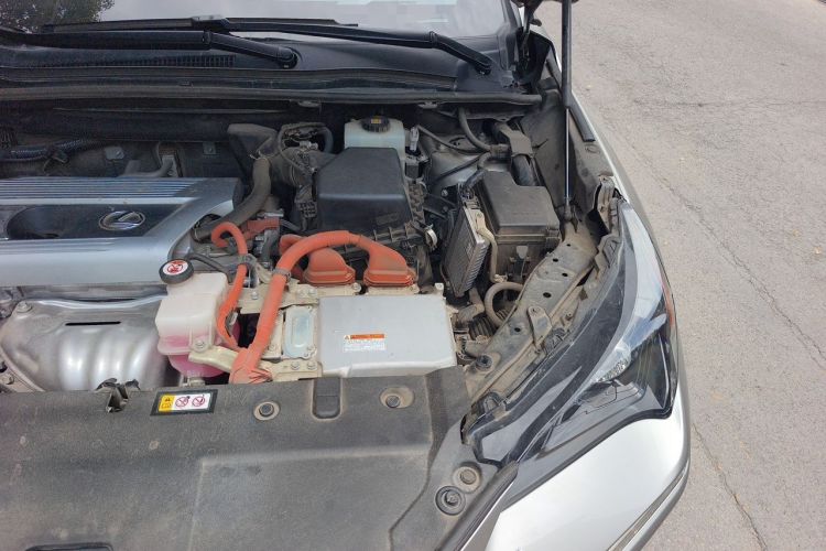 Used Lexus NX 2020 300h Front-Drive FENGSHANG Version China VI Standard Engine Bay Left