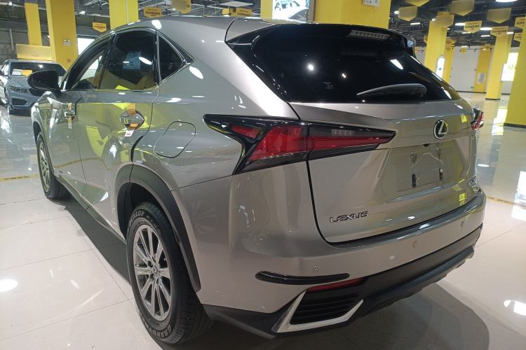 Used Lexus NX 2020 200 Front-Wheel Drive Freeline Edition China VI Standard Exterior 2