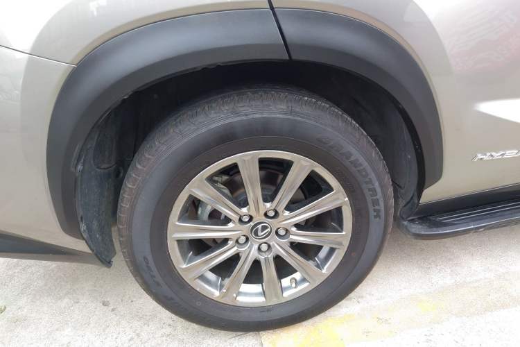 Used Lexus NX 2020 300h Front-Drive FENGSHANG Version China VI Standard Exterior 3
