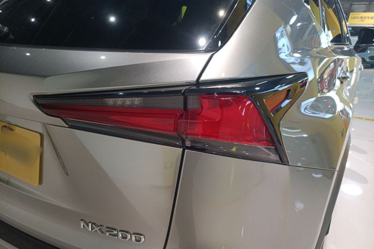 Used Lexus NX 2020 200 Front-Wheel Drive Freeline Edition China VI Standard Exterior 3