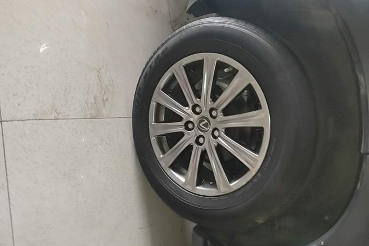 Used Lexus NX 2020 200 Front-Wheel Drive Freeline Edition China VI Standard Exterior 5