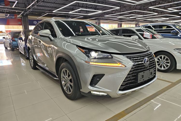 Used Lexus NX 2020 300h Front-Drive FENGSHANG Version China VI Standard Front Right 45 Deg
