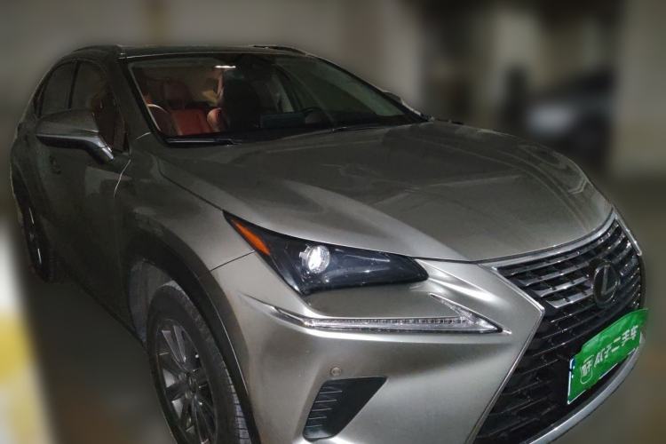 Used Lexus NX 2020 200 All-Wheel Drive Fēngshàng Version China VI Standard Front Right 45 Deg