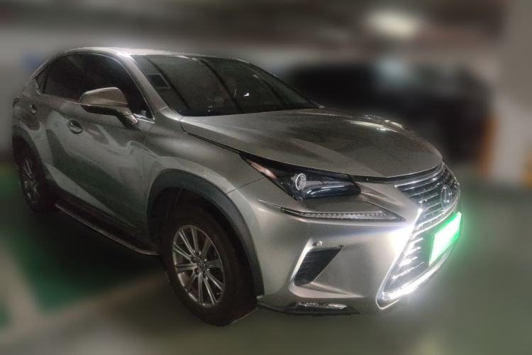 Used Lexus NX 2020 200 Front-Wheel Drive Vmotion Edition China VI Standard Front Right 45 Deg