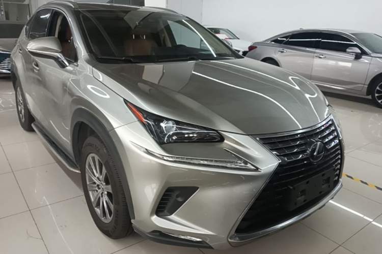 Used Lexus NX 2020 300h Front-Drive FENGSHANG Version China VI Standard Front Right 45 Deg
