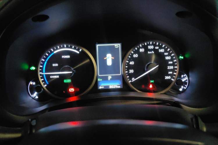 Used Lexus NX 2020 300h Front-Drive Fēngyuè Version China VI Standard Instrument Cluster