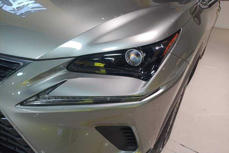 Used Lexus NX 2020 200 Front-Wheel Drive Freeline Edition China VI Standard Left Front Headlight