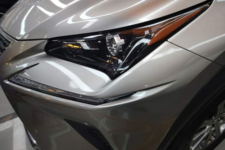 Used Lexus NX 2020 200 Front-Wheel Drive Vmotion Edition China VI Standard Left Front Headlight