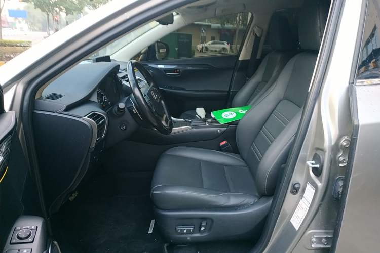 Used Lexus NX 2020 200 All-Wheel Drive Fēngshàng Version China VI Standard Left Front Seat