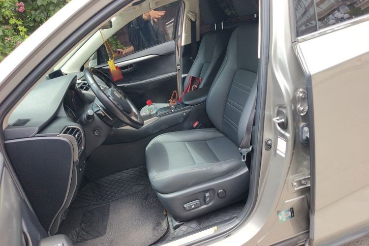 Used Lexus NX 2020 300h Front-Drive FENGSHANG Version China VI Standard Left Front Seat