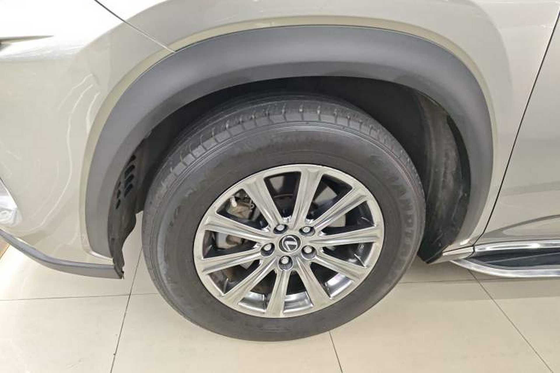 Used Lexus NX 2020 300h Front-Drive FENGSHANG Version China VI Standard Left Front Wheel Hub